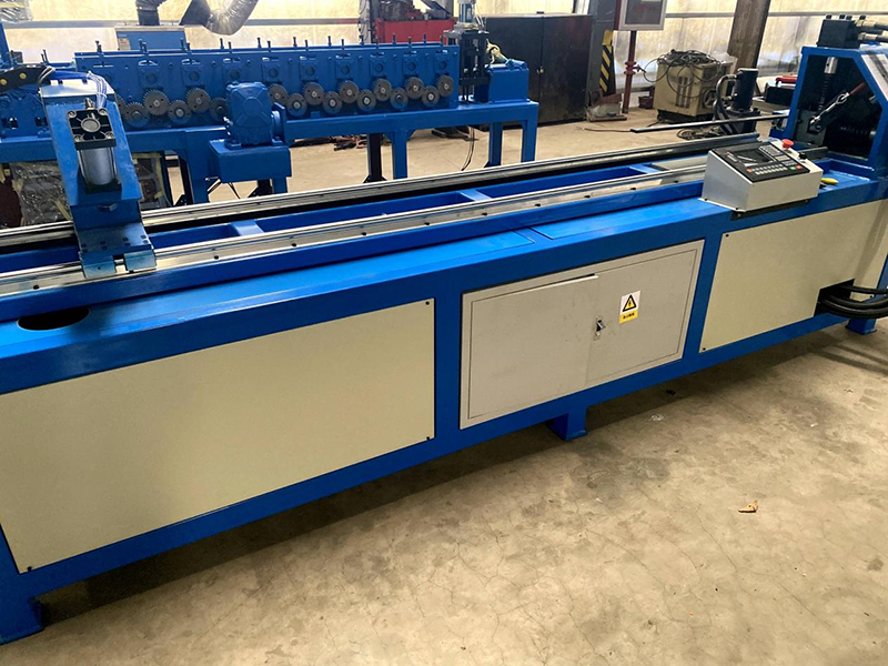 角钢法兰开云足球_开云(中国)（冲床式）